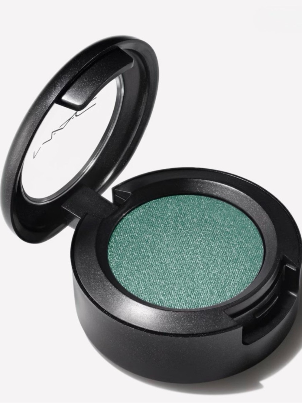 MAC Cosmetics Steamy Eyeshadow BNIB